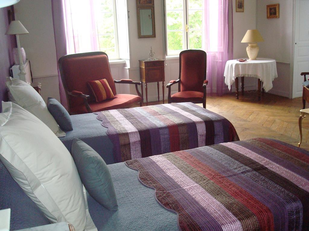 Château de Bourrassol Bed & Breakfast Menetrol Cameră foto